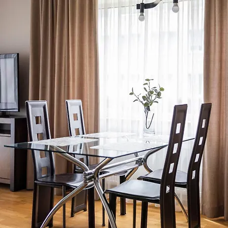 Korter Premium Living With Sauna, Balcony And Parking *