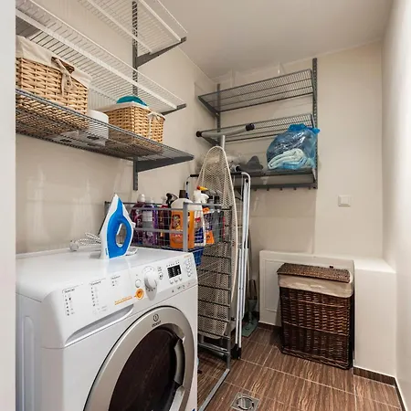Korter Premium Living With Sauna, Balcony And Parking *